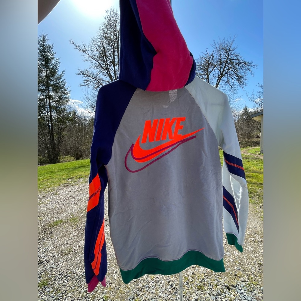 Nike Color-Block Jacket - Picture 2 of 2